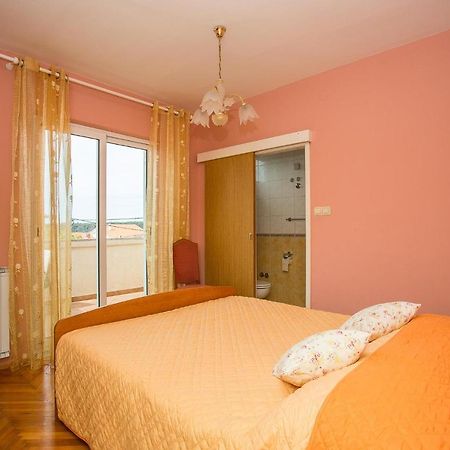 Apartments Nada Palit Extérieur photo