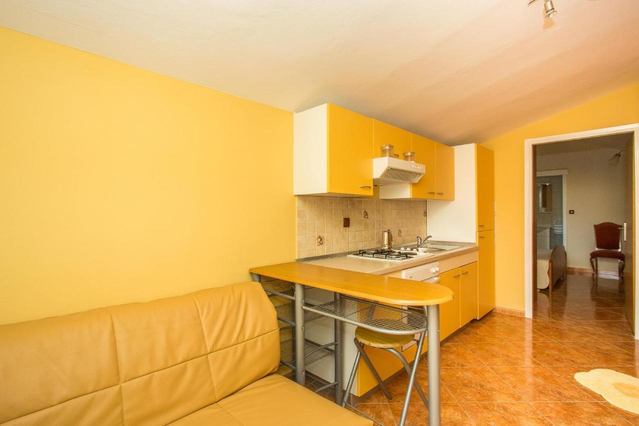 Apartments Nada Palit Extérieur photo