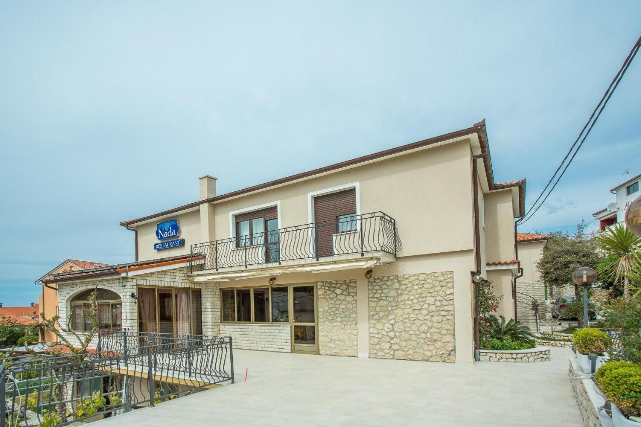 Apartments Nada Palit Extérieur photo