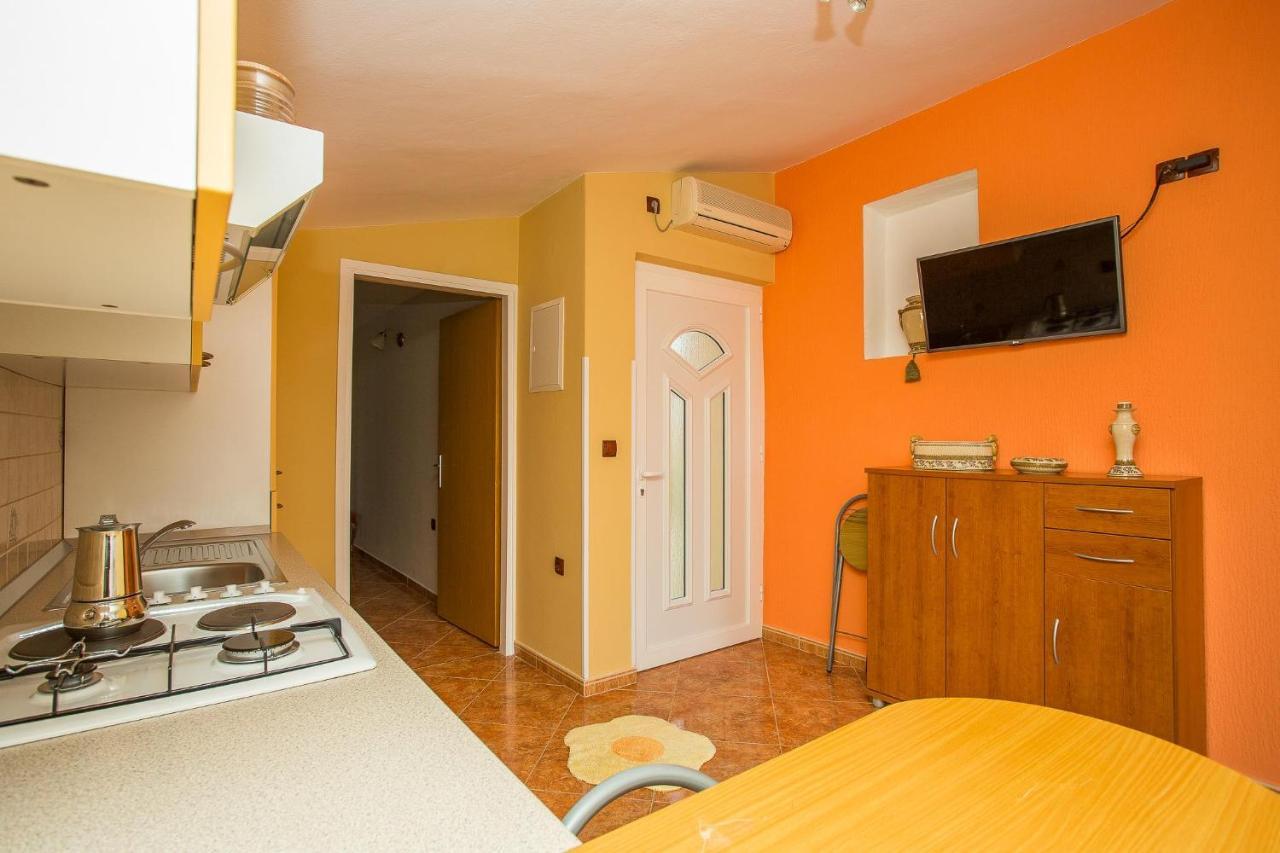 Apartments Nada Palit Extérieur photo